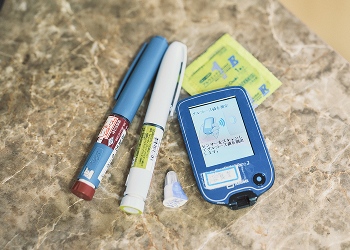 イメージ：インスリン注射