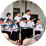 写真：学生の合唱